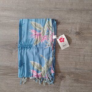 WT Hibiscus Collection Hawaii Short Sarong - Blue Tropical Floral Wrap